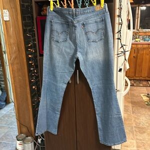 Levi’s bootcut 515 jeans in size 16